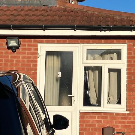 Dream Private Ensuite Apartment In Solihull Close To Birmingham Airport-City Centre And Nec ภายนอก รูปภาพ
